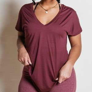 P’Tula Vivian V Neck in Cranberry